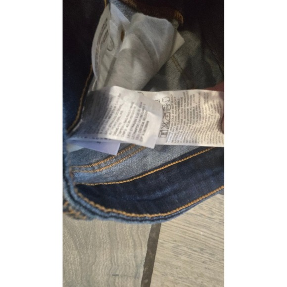 Levi's 628 Demi Curve Womens Jeans Dark Wash Straight Leg Size 6 28 - Picture 4 of 6